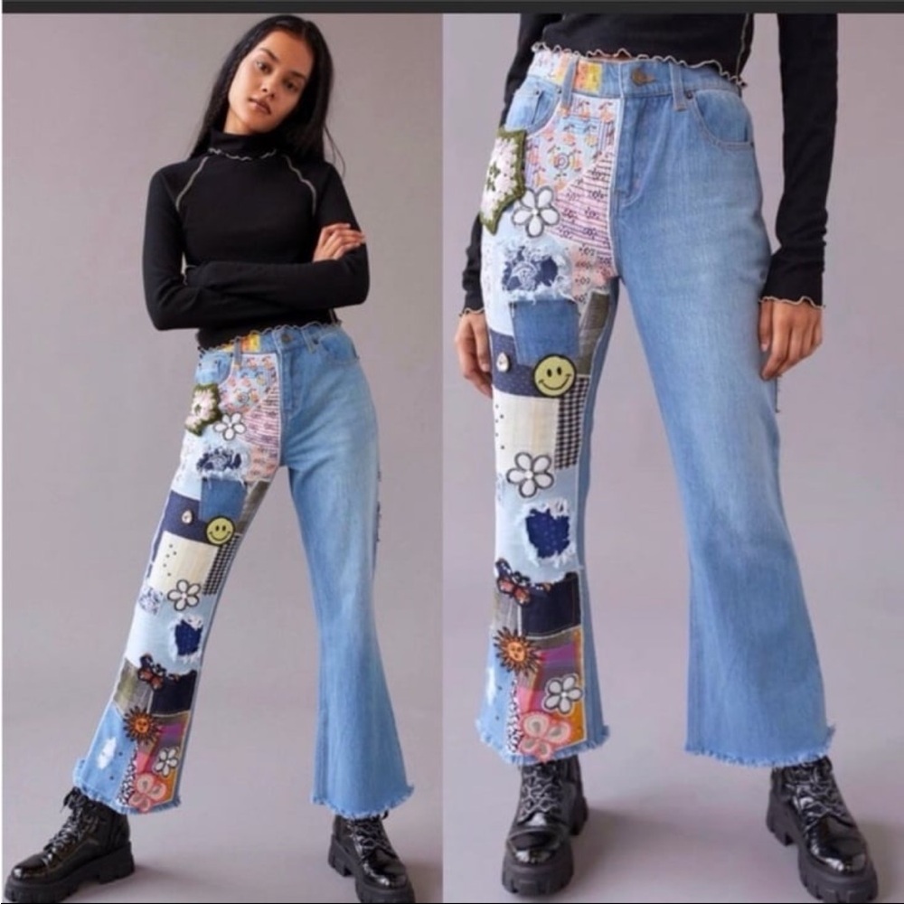 URBAN OUTFITTERS BDG HIGH WAISTED FLARE INDIGO CRAFT DENIM JEANS NWT
SIZE 26